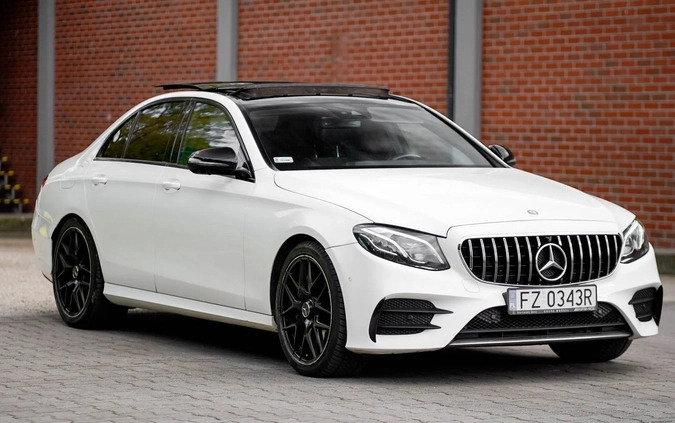 Mercedes-Benz Klasa E cena 155000 przebieg: 240000, rok produkcji 2016 z Góra małe 596